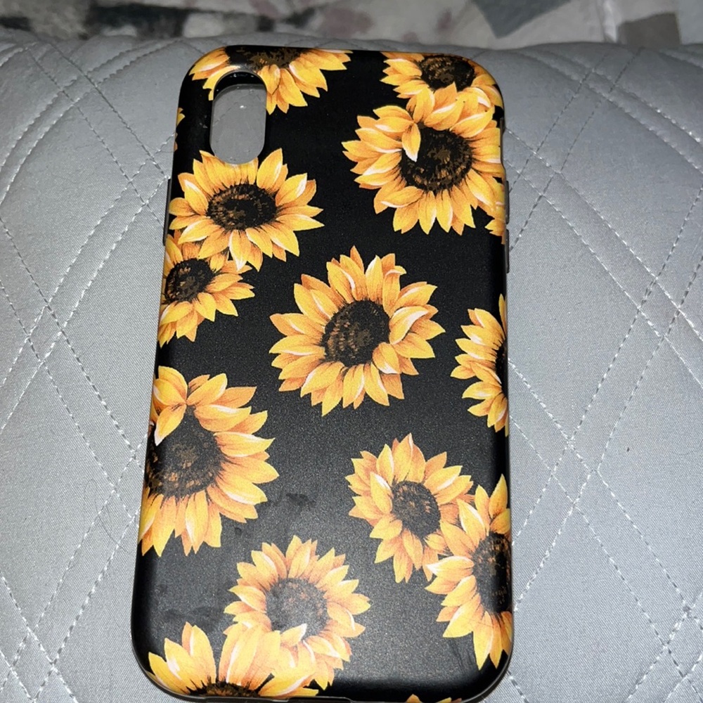 iPhone XR sunflower case